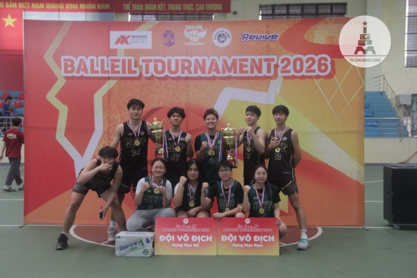 THPT-VP | ĐỘI B&Oacute;NG RỔ MC &ldquo;ẴM&rdquo; C&Uacute; Đ&Uacute;P V&Ocirc; ĐỊCH