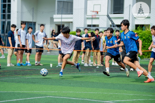 THPT-VP | CHUNG KẾT GIẢI BÓNG MÙA THU: “NẢY LỬA” TRÁI BÓNG TRÒN, “BÙNG CHÁY” ĐƯỜNG BÓNG NÉM