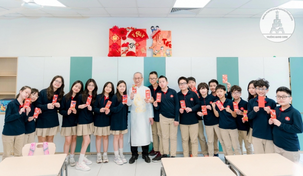 THCS | MCER TUỔI NGỌ RỘN R&Agrave;NG NIỀM VUI KHI ĐƯỢC &ldquo;&Ocirc;NG NỘI&rdquo; KHANG L&Igrave; X&Igrave;